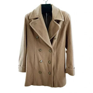 Vintage Savannah tan wool peacoat perfect for fall winter very classic